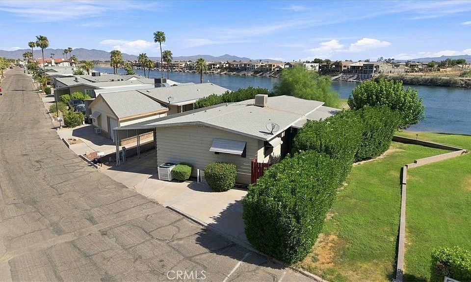 1st image of 660 Beach Dr