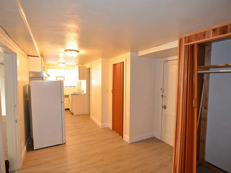 5414 Reading Rd — Photo 6