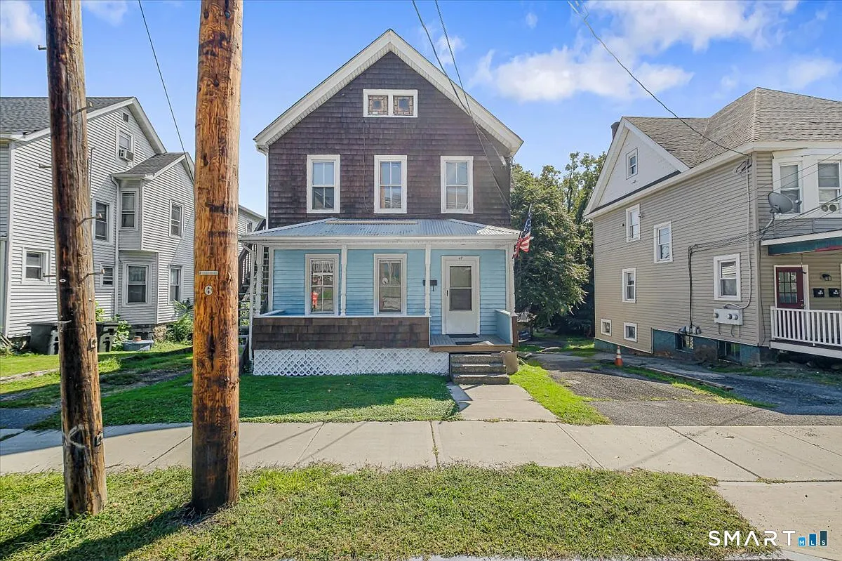 47 Ulster Avenue photo 1