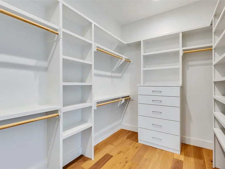 2509 Euclid Ave — Photo 14