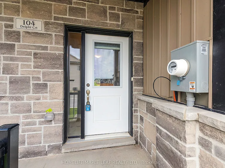 104 Delphi Ln — Photo 6