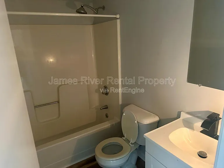 105 Daniel St #C — Photo 13