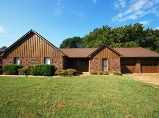 3195 Creekwood Ln, Arlington, TN 38002