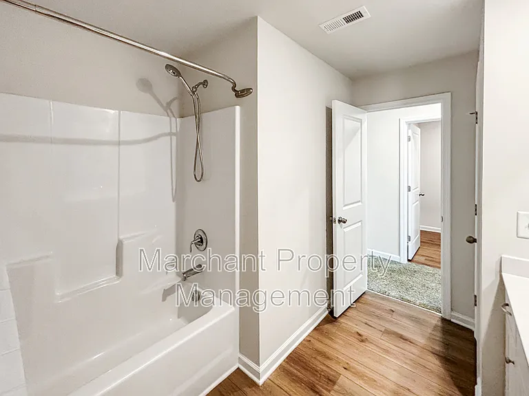 324 E Compass Way — Photo 15