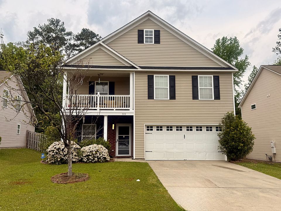 2nd image of 544 Silver Spoon Ln