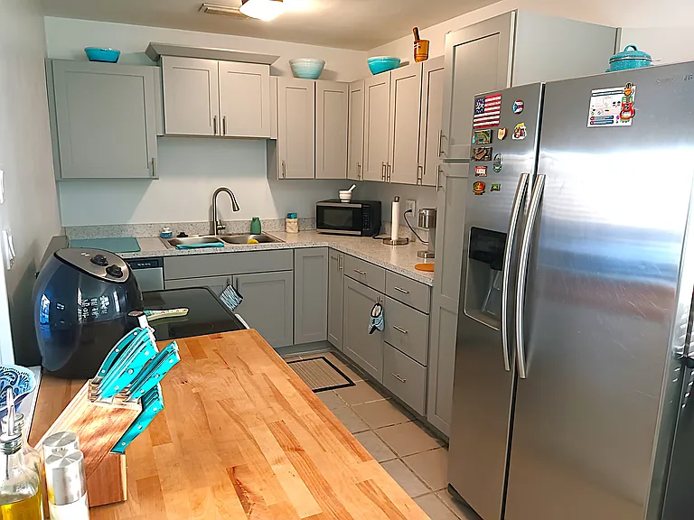 1052 Myrtle Ln — Photo 8