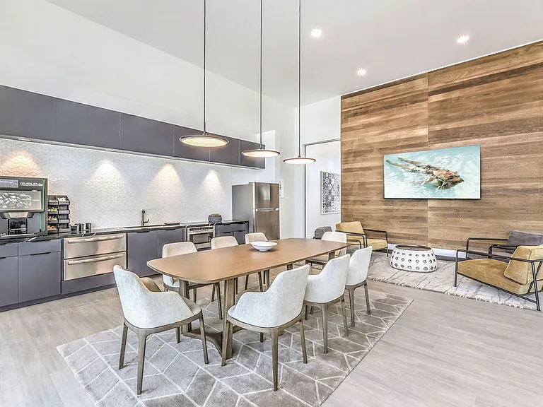 Ariva Luxury Residences — Photo 4