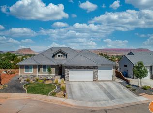 17 S 2370 East Cir, St George, UT 84790