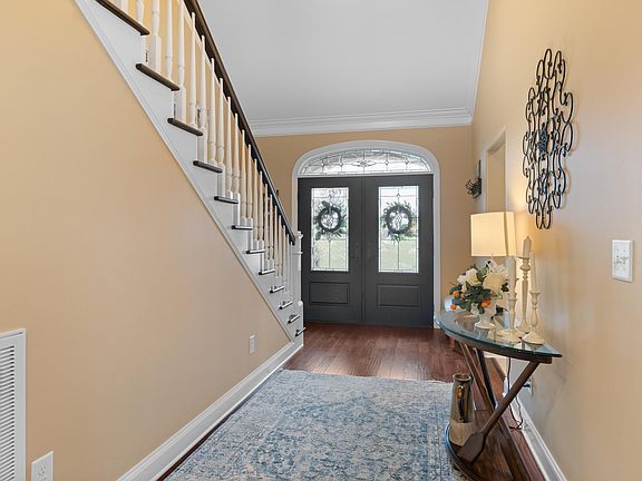 5th image of 3570 Saint Andrews Dr