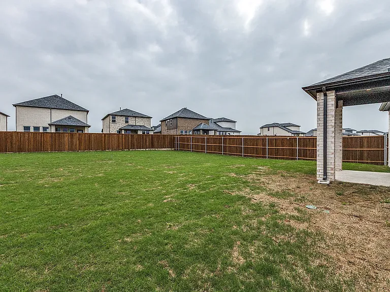 1519 Vermillion St — Photo 25
