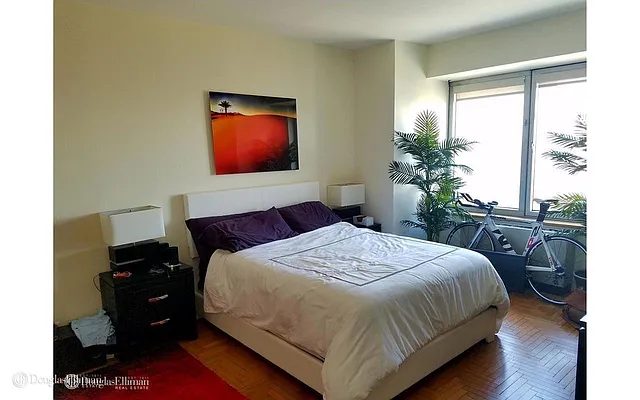 Rented by Douglas Elliman | media 3