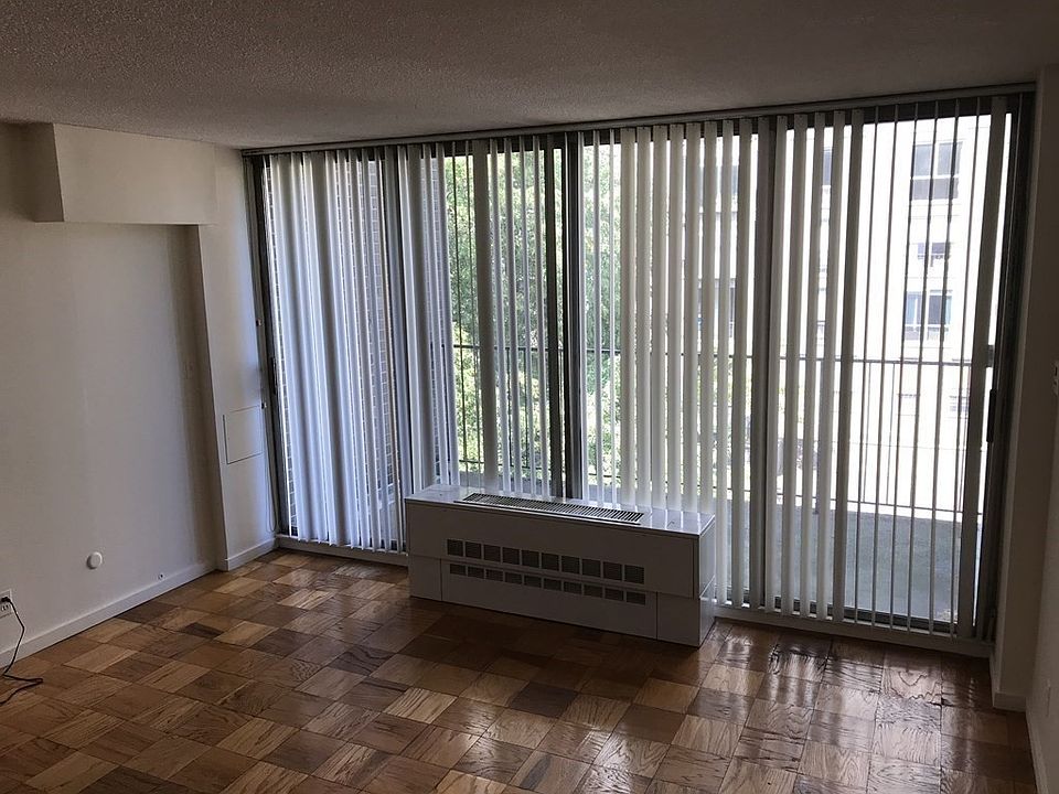 1st image of 99 Pond Ave APT 424