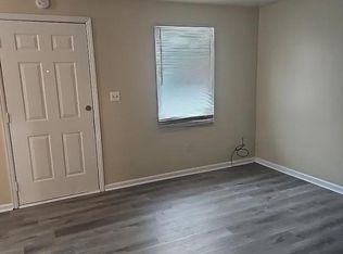 607 Jefferson Ave, Dundee, FL 33838