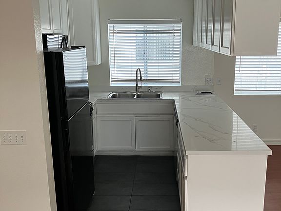 5th image of 361 W California Ave APT 8