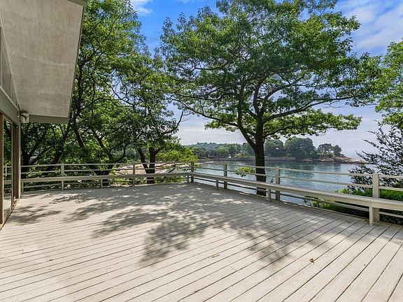 4th image of 23 Ocean St