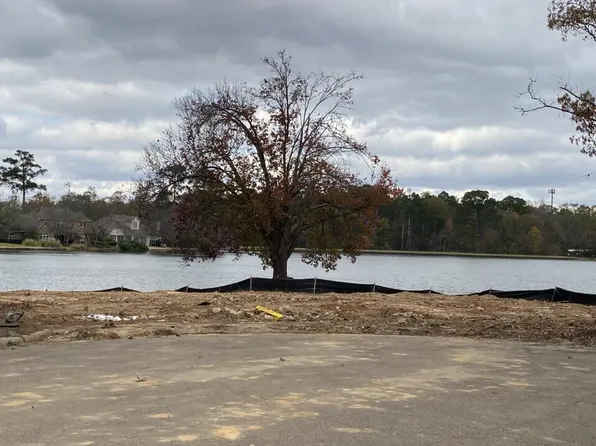 7 Spring Lake Point, Pearl, MS 39208