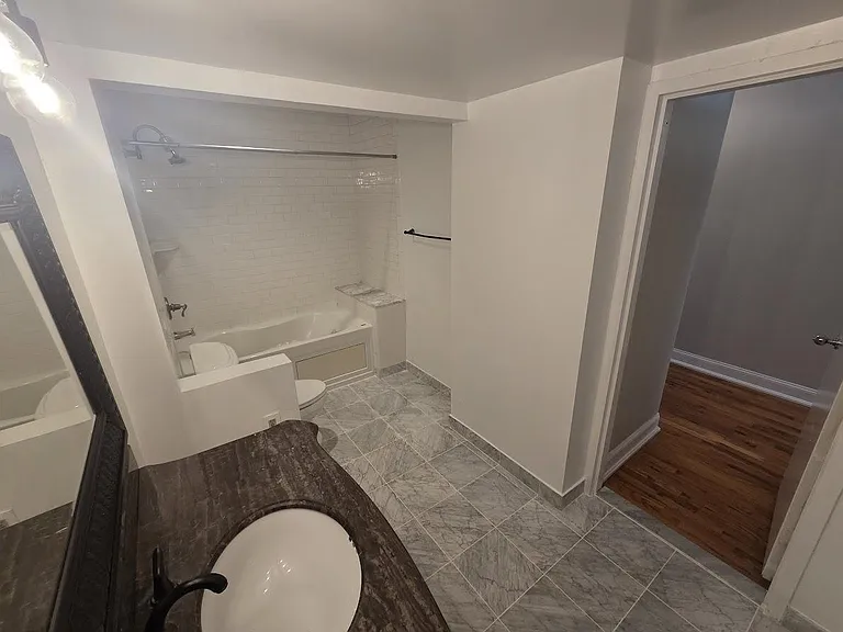 518-530 Gregory Ave #C405 — Photo 26