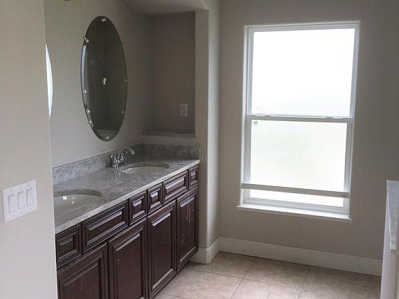 5th image of 7328 Preserve Pointe Dr