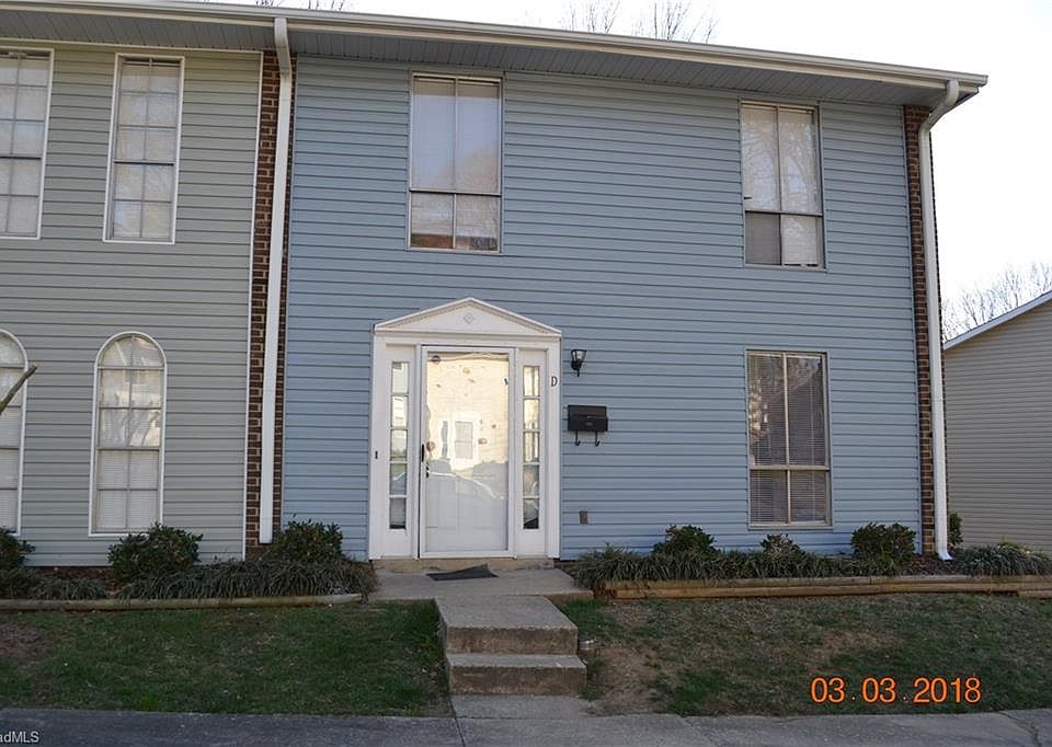 1st image of 205 W Montcastle Dr