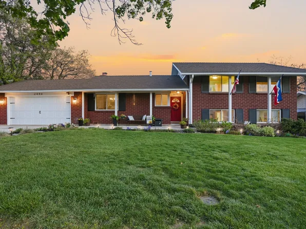 2490 E Dolphin Way, Cottonwood Heights, UT 84121