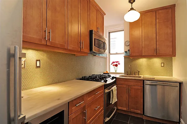 Sold by Corcoran | media 11
