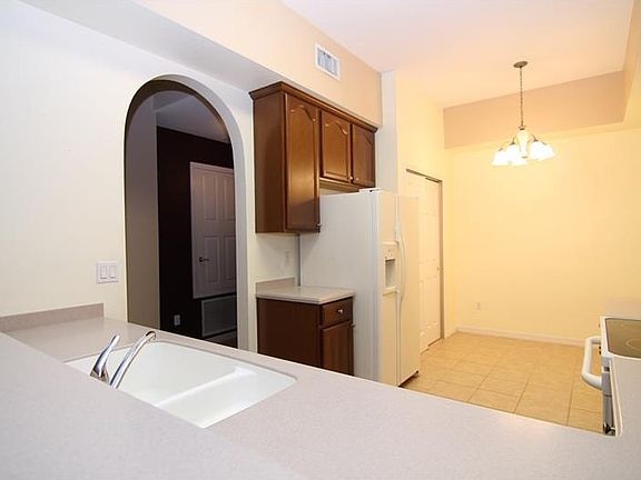 4th image of 9422 Myrtle Creek Ln APT 803