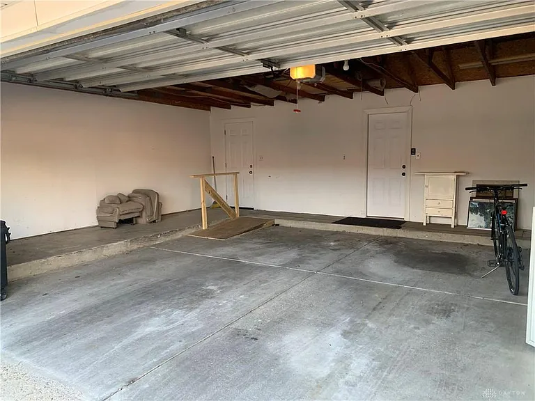 8770 Washington Colony Dr — Photo 14