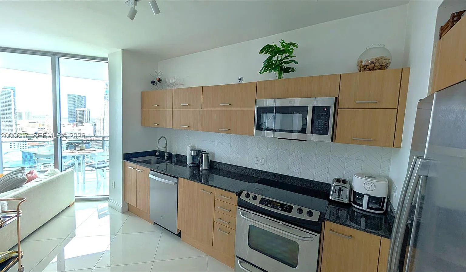 Wind Condo — Photo 4