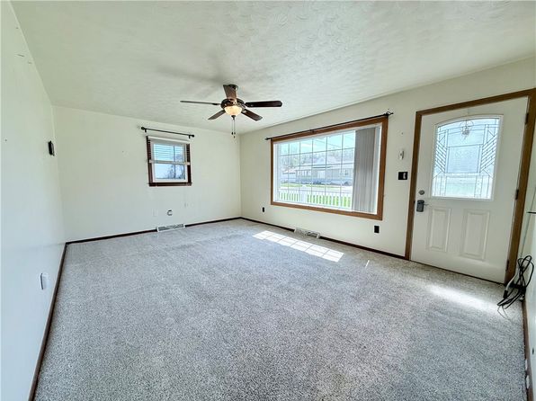 342 E Cox St, Forsyth, IL 62535