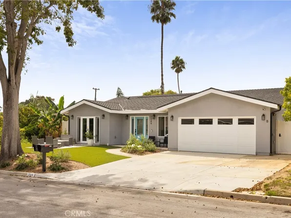 2049 Monrovia Ave, Costa Mesa, CA 92627