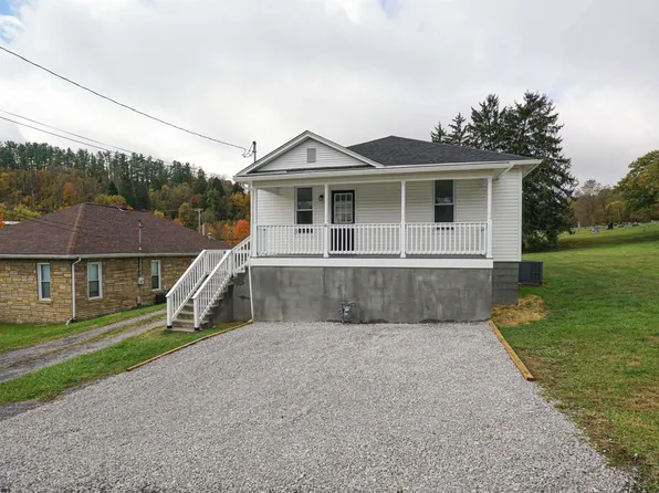 41 Dan St, Hepzibah, WV 26369
