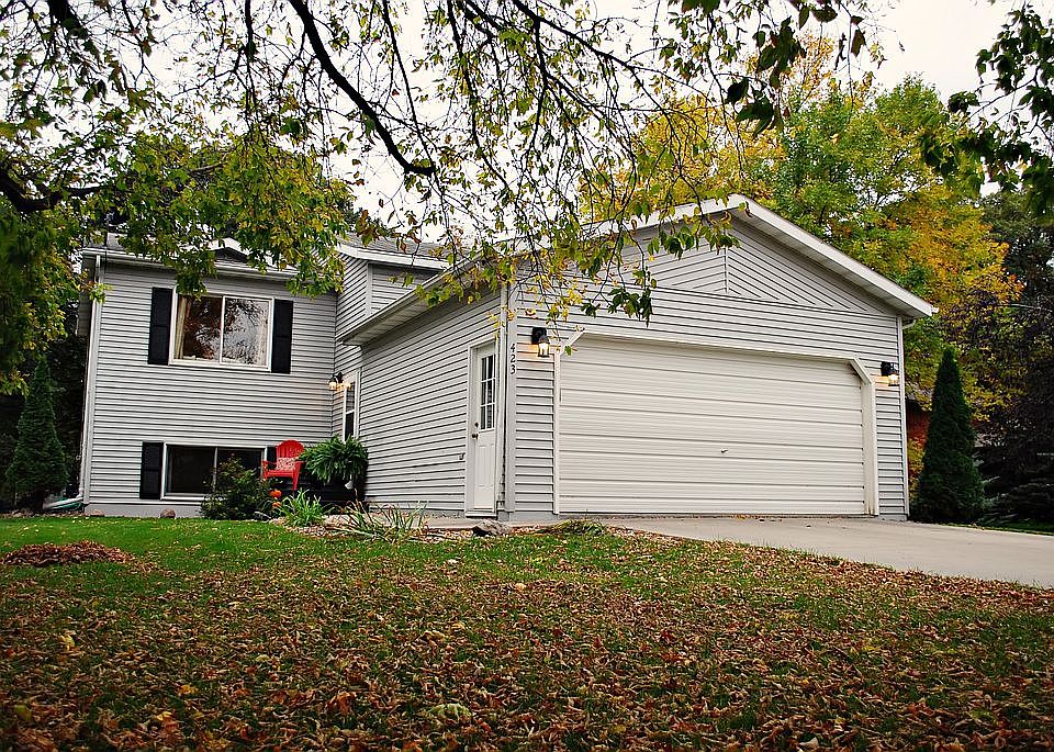 1st image of 423 Northwood Dr