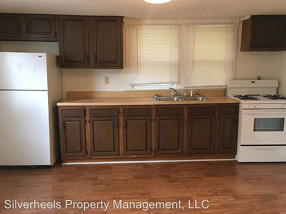 3rd image of 306 Short St #B