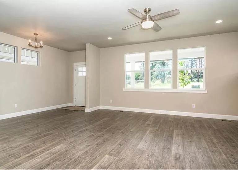 20478 Murphy Rd — Photo 3