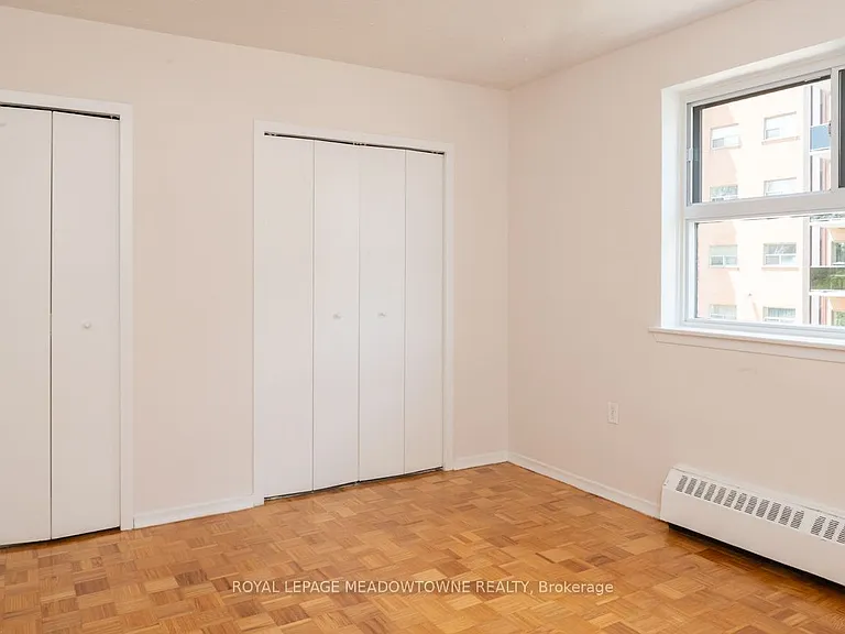 1017 Seneca Ave #408 — Photo 20