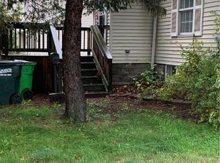 390 E Paige Ave, Barberton, OH