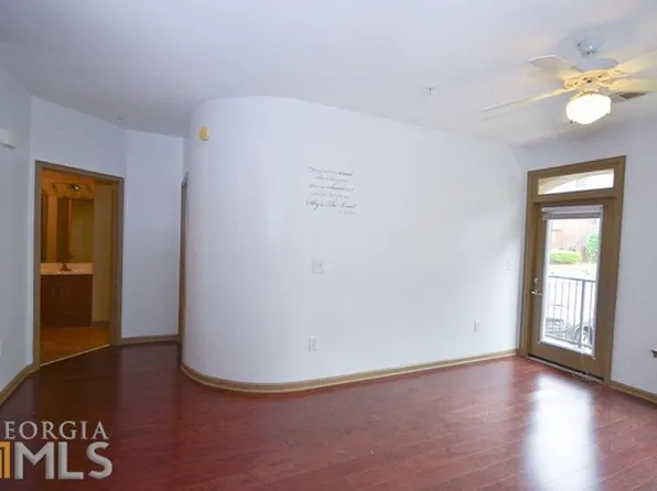 898 Oak St SW, Atlanta, GA 30310