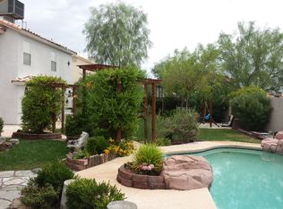 5372 Great Pine Dr, Las Vegas, NV 89118