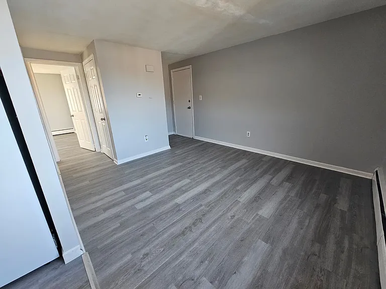 435 Allen St #201 — Photo 2