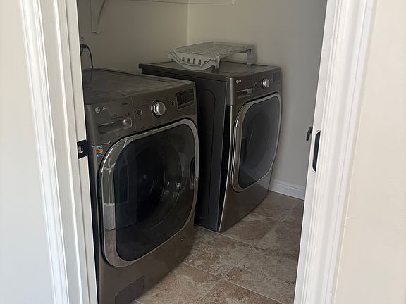 5th image of 1162 W 74th St