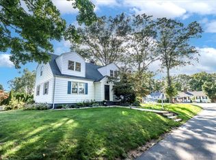 25 Terrace Ave, Hamden, CT 06517