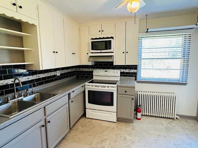 5090 London Rd #1 — Photo 14