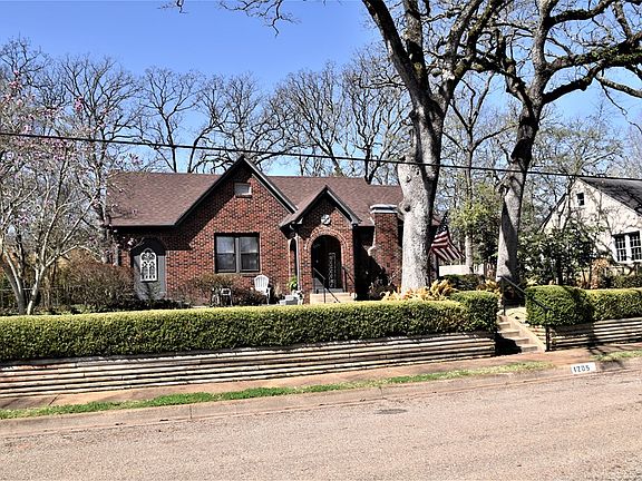 2nd image of 1205 Sylvan Ave