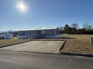 312 Brandon Cir #27, Chatsworth, GA 30705