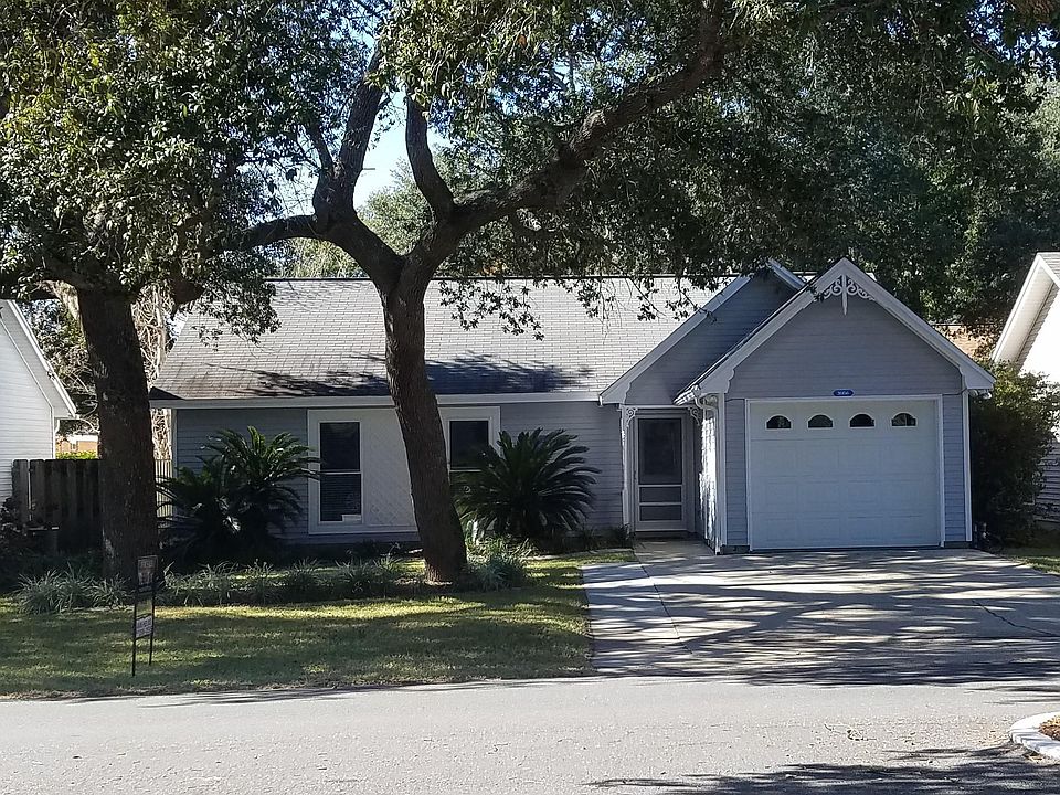 1st image of 3006 Blue Pine Ln