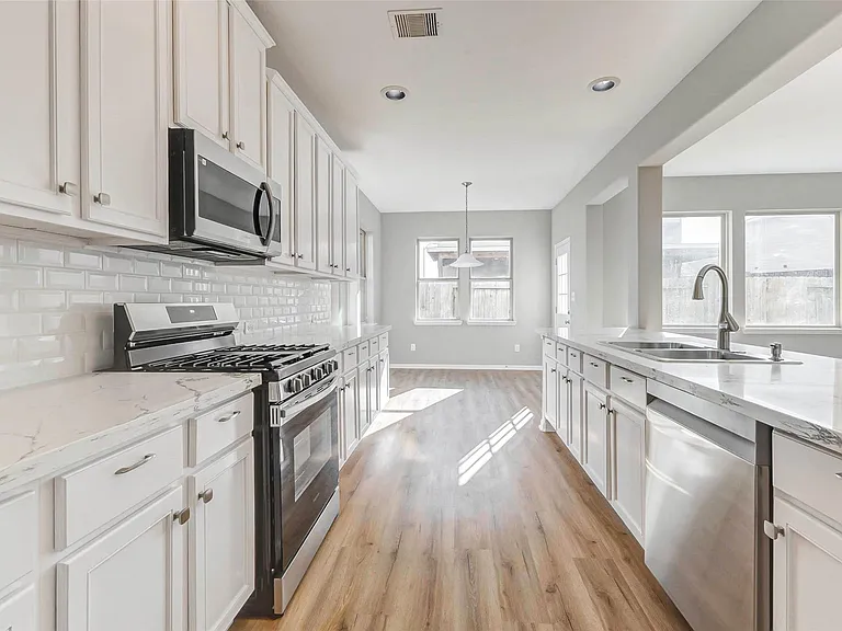 15010 Golden Summer Ct — Photo 11