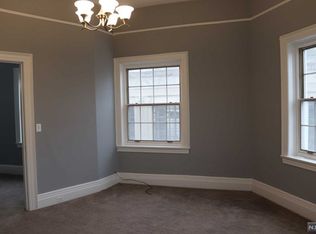 1 Prospect St APT 8, Ridgewood, NJ 07450