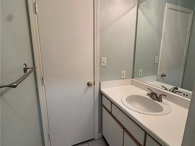 1235 Canyon Creek Cir — Photo 17