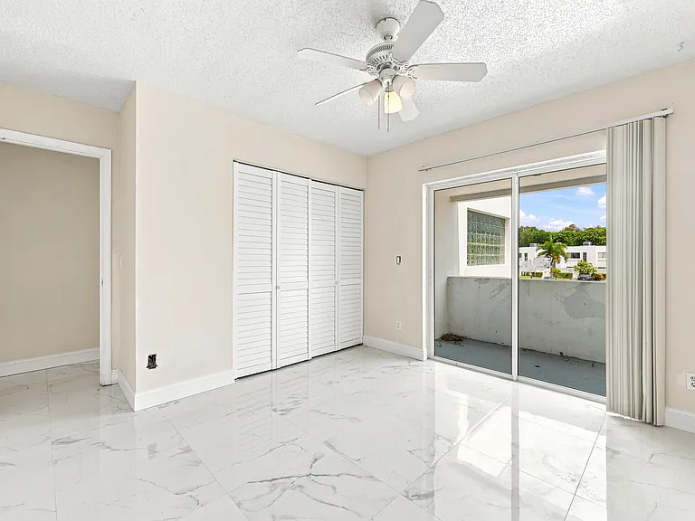 5120 Elmhurst Rd #A — Photo 43