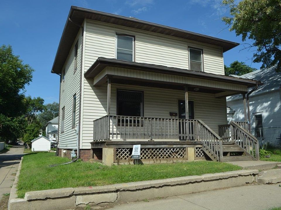1st image of 715 Court St
